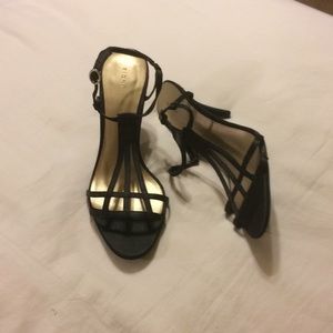 Fioni Black Sandal Heels Sz 9, never worn